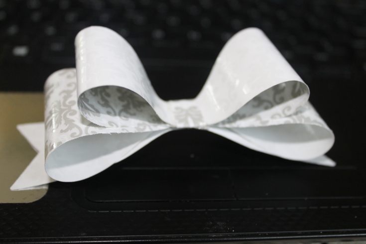 Damask Paper Bow